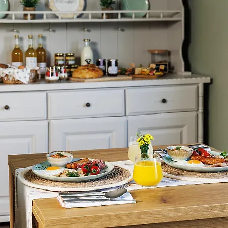 Coastal Way - Near Cliffs Of Moher Bed and Breakfast